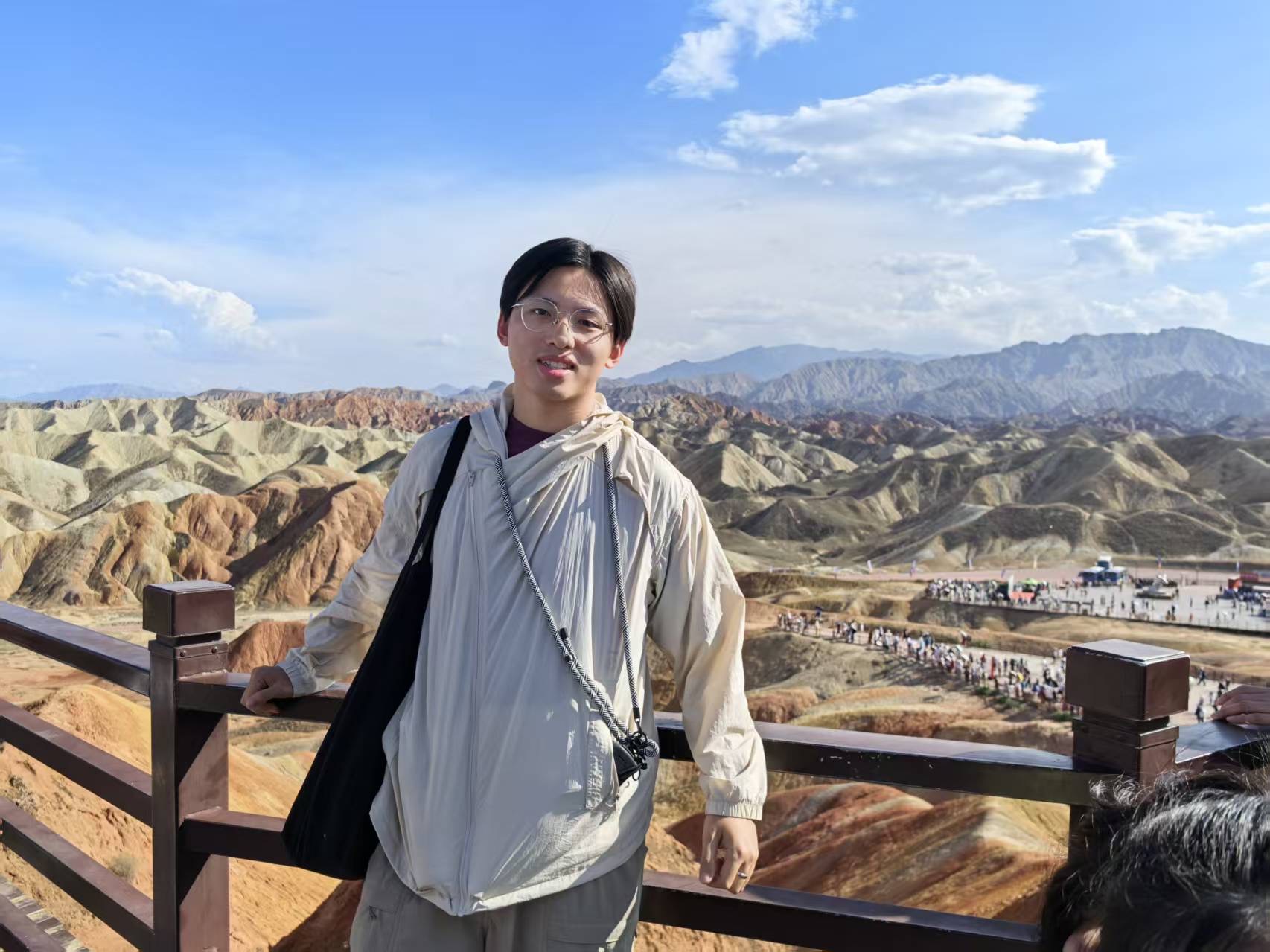 Chenxi Huang